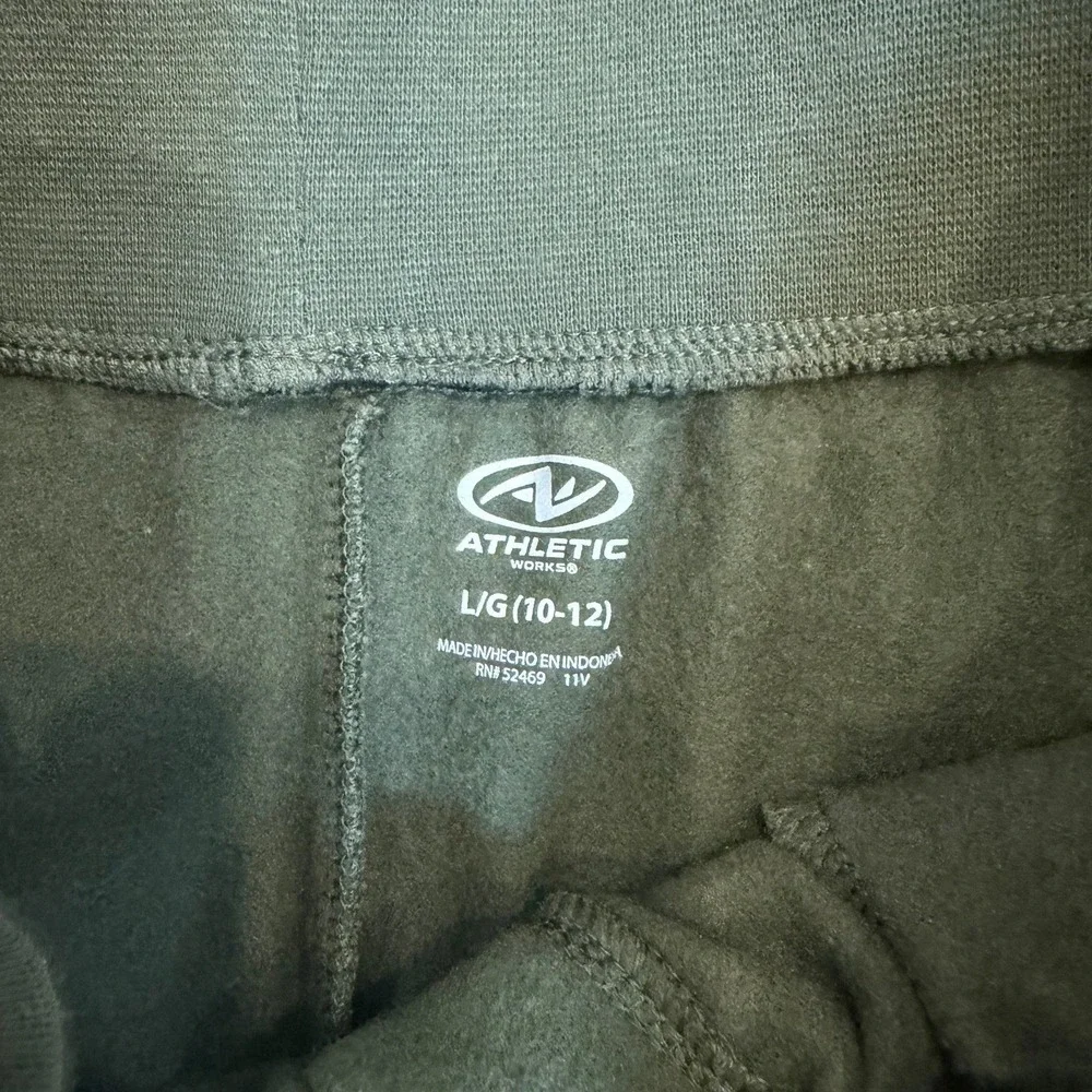 Athletic Works Elastic Waist Army Green Joggers Youth Size‎ L(10/12)